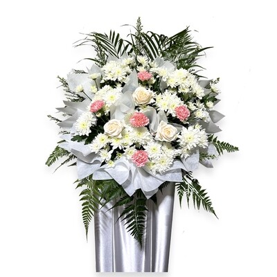 CD27 Gentle Grace Wreath