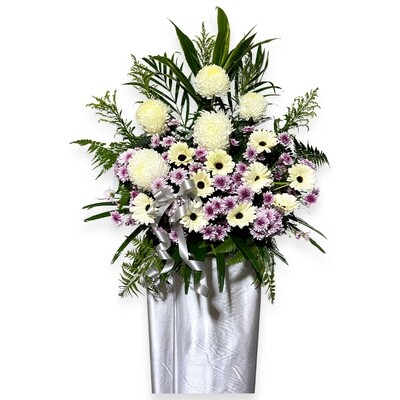 CD37 Sincere Sympathy Wreath