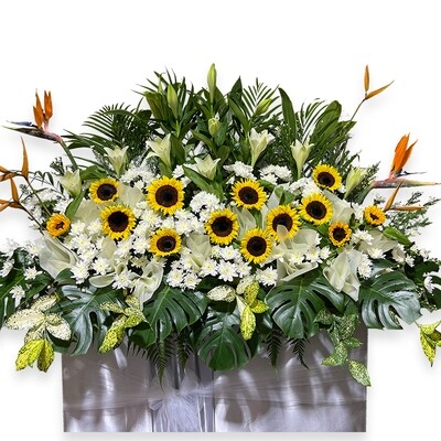 CD43 Heart of Gold Wreath