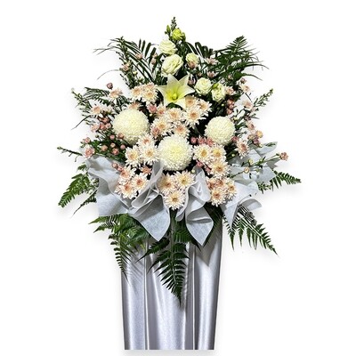 CD46 Comforting Hearts Wreath