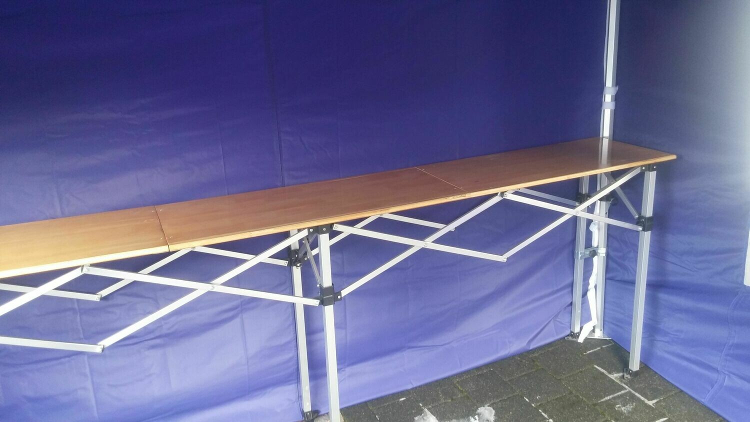 3 Meter Falttisch aus Holz