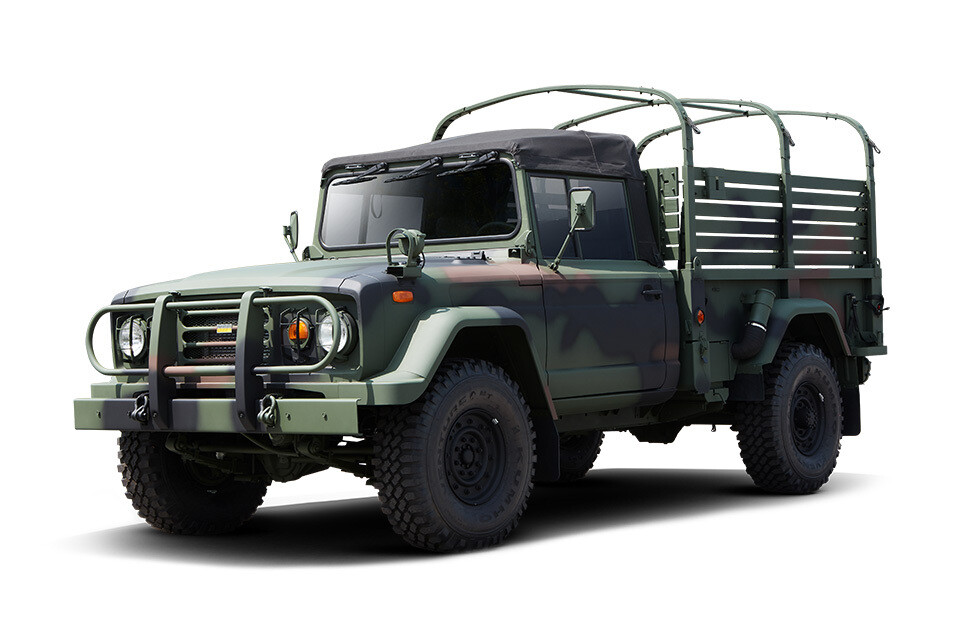 1¼ ton cargo truck