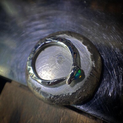 Small snake ring (Casted)