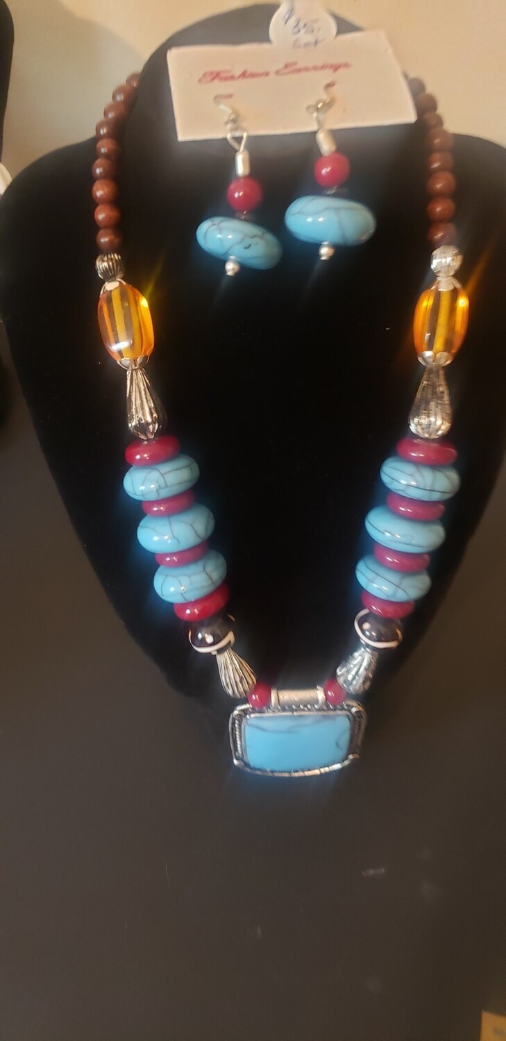 Afrikan large bead Necklace set/turquoise