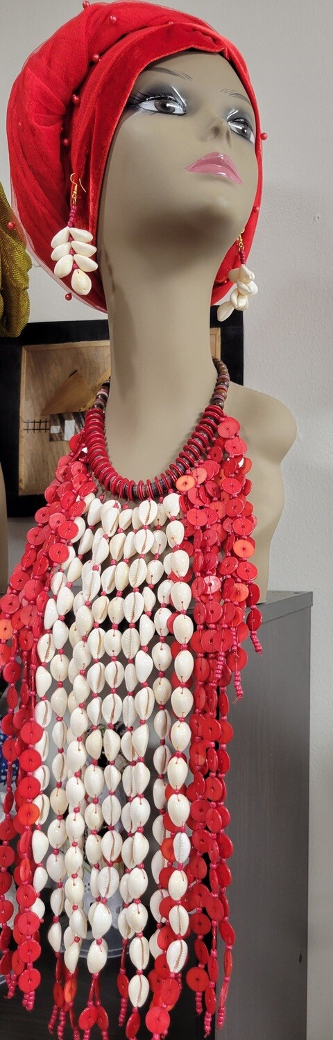 Large Cowrie drape Collar set