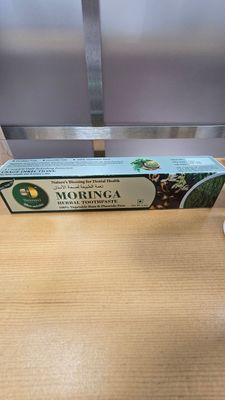 Herbal toothpaste