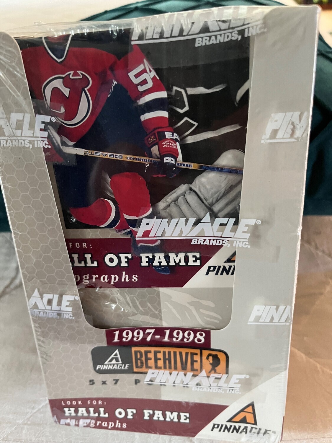 1997-1998 Pinnacle Beehive Portraits