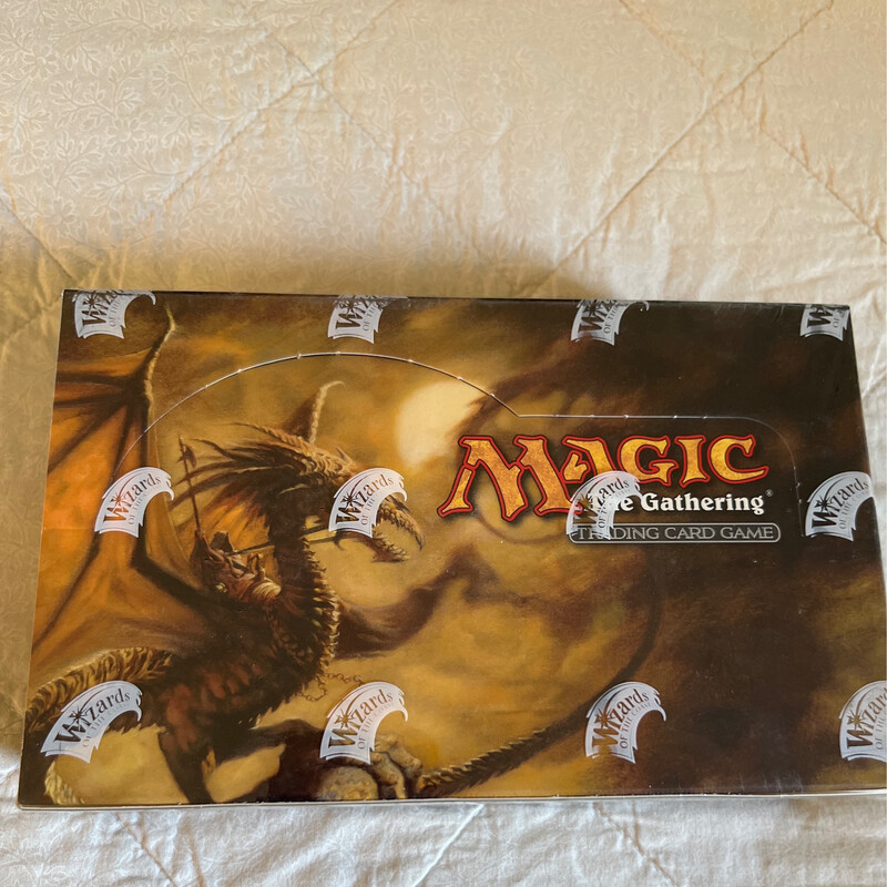 Core Set The New Standard 9th Edition Booster Display