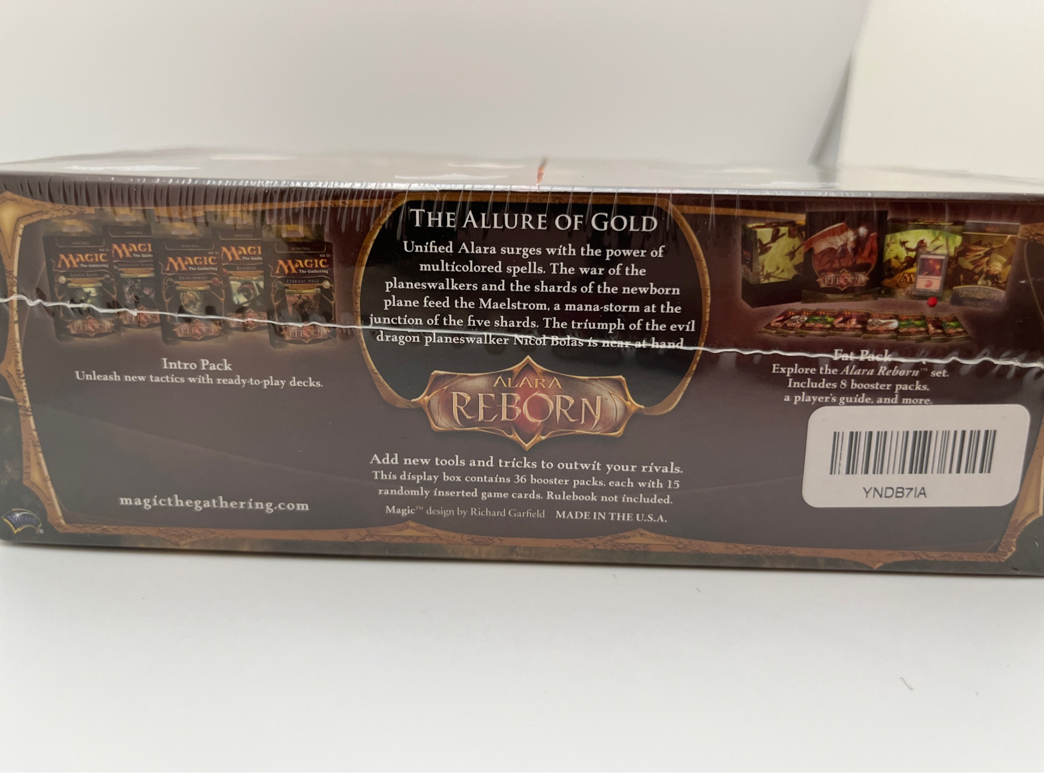 Alara Reborn Booster Display