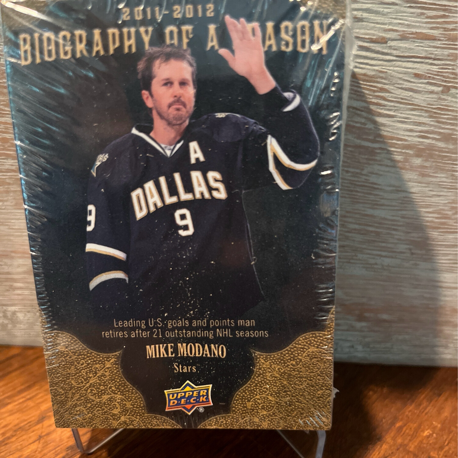 2011-2012 Upper Deck Biography of A Season/Mike Modano BOS9
