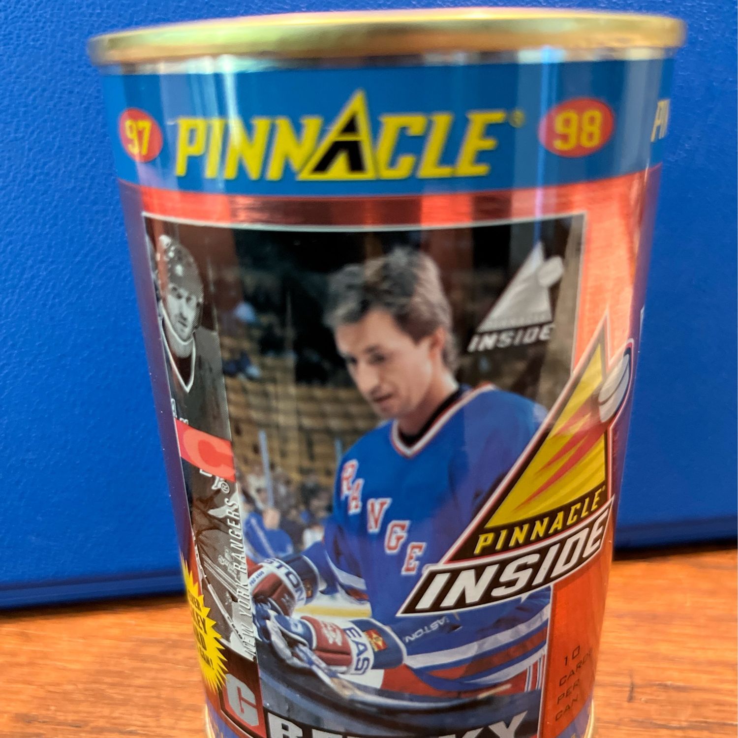 1997-1998 Pinnacle Hockey Gold Tin