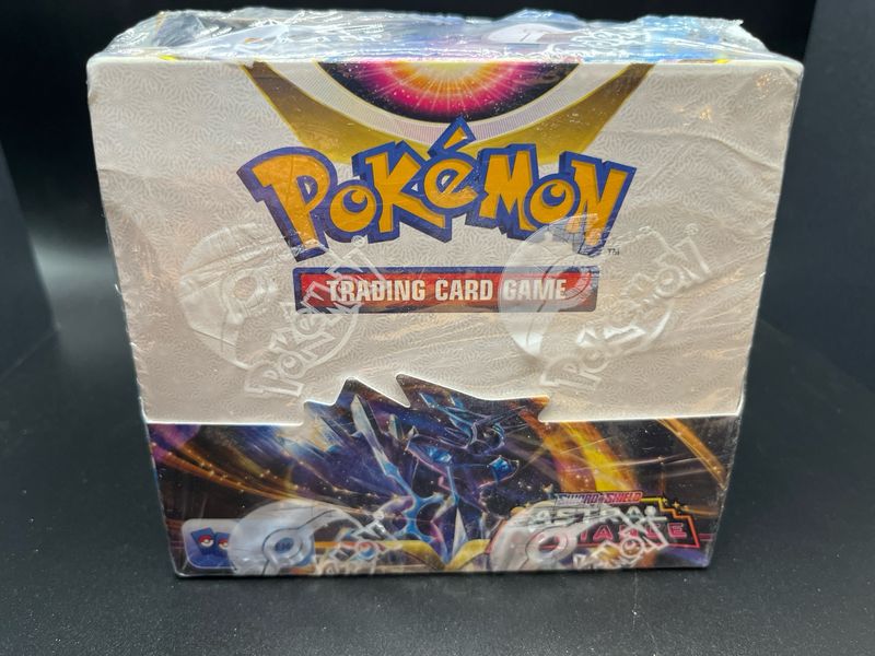 Astral Radiance Booster Box