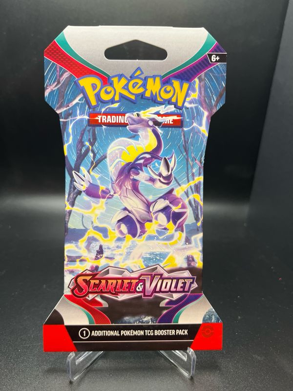 Scarlet & Violet Sleeved Booster Pack (Random Art)