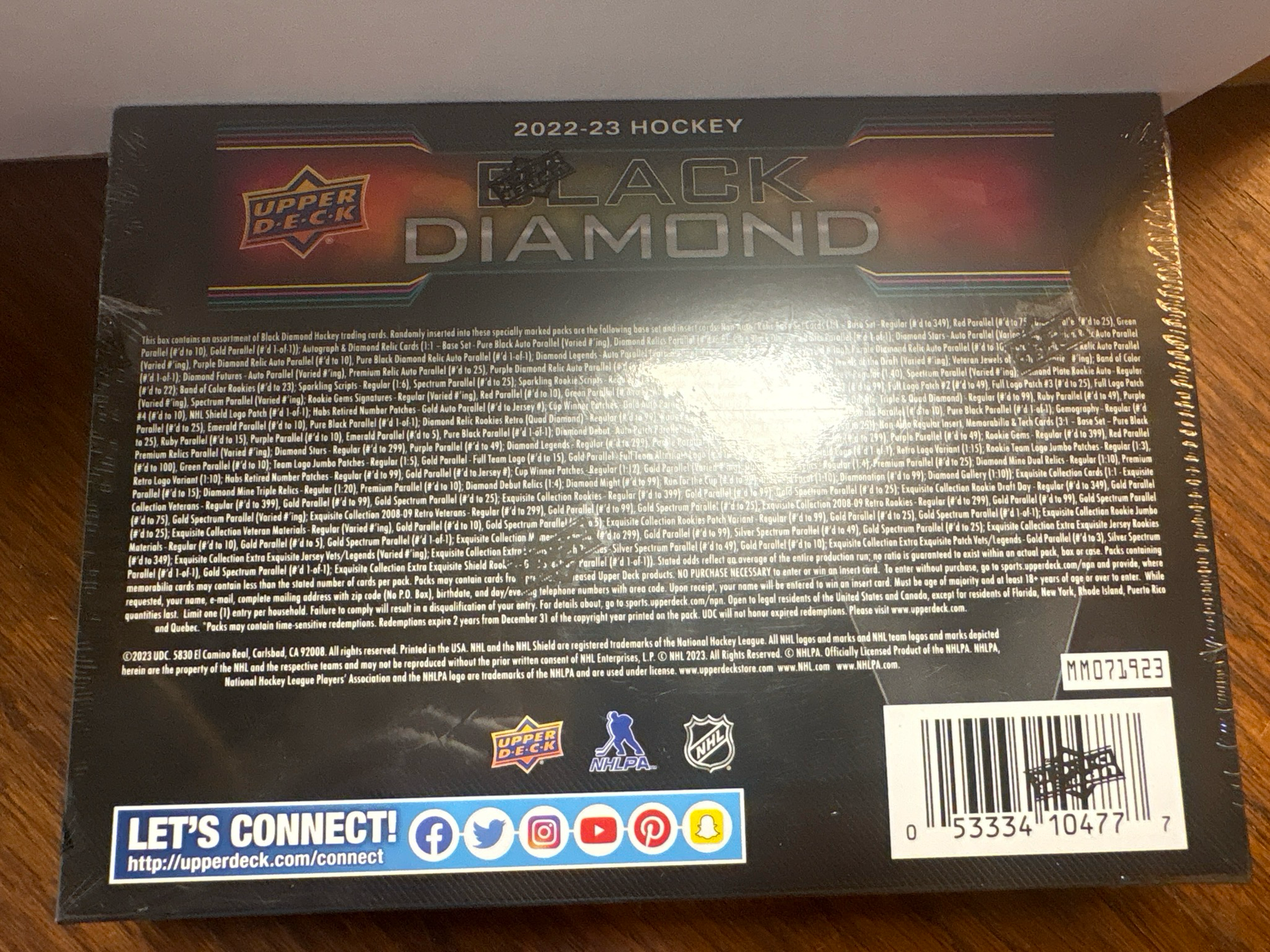 2022-23 Upper Deck Black Diamond