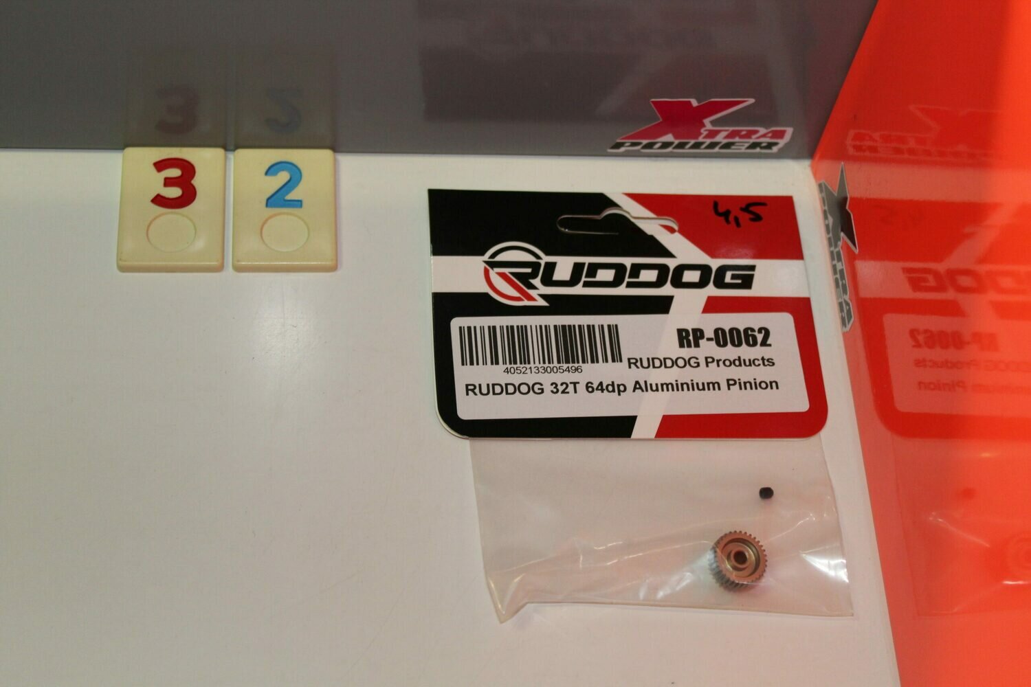 Ruddog Pinion Gear 64dp 32T     RP-0062