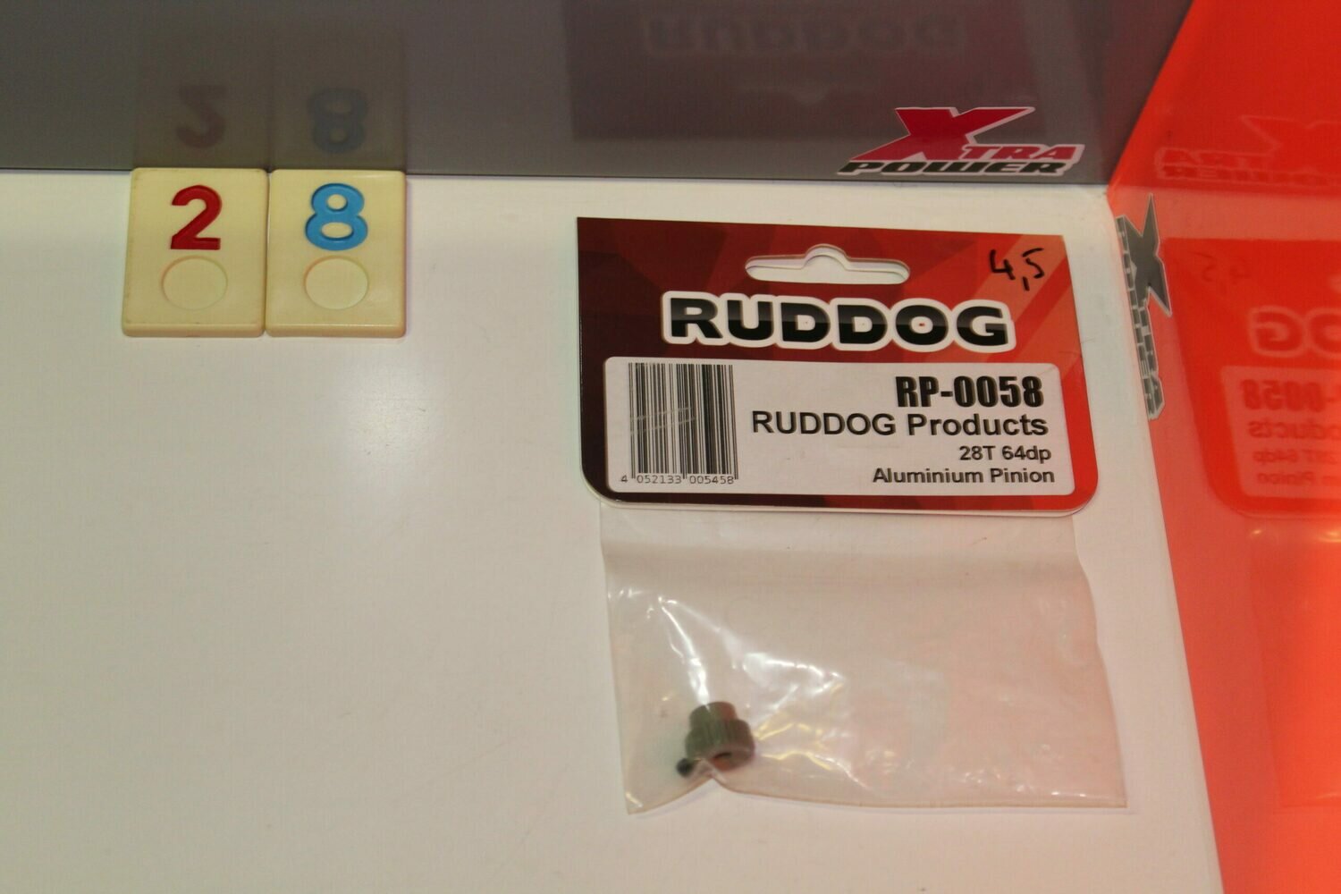 Ruddog Pinion Gear 64dp 28T     RP-0058