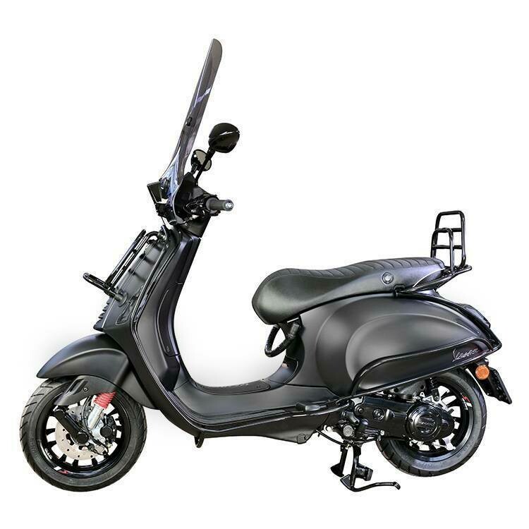 Vespa Sprint Notte Mat zwart Full Option LED Special Edition