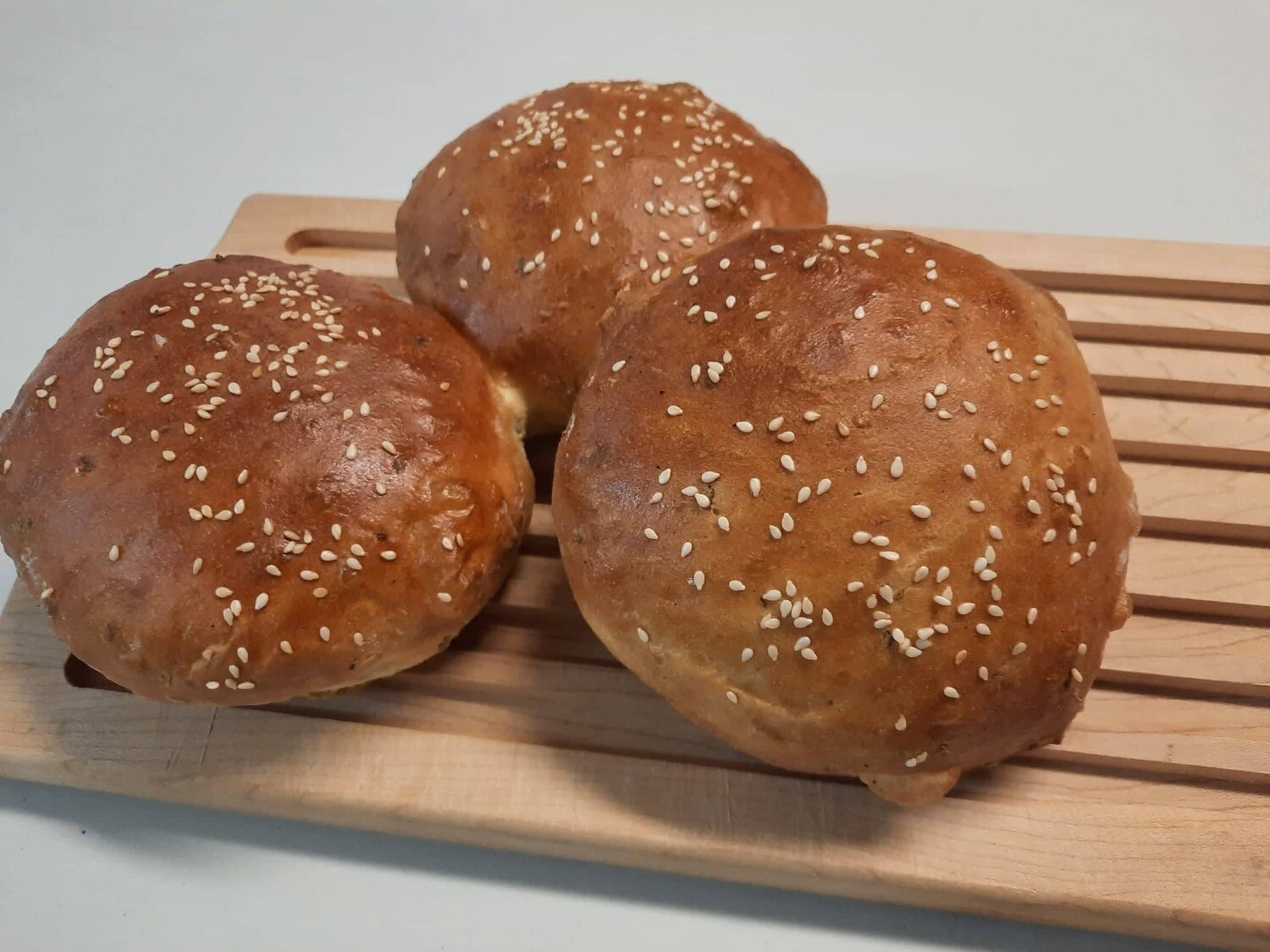 HAMBURGER BUN,  garlic edition