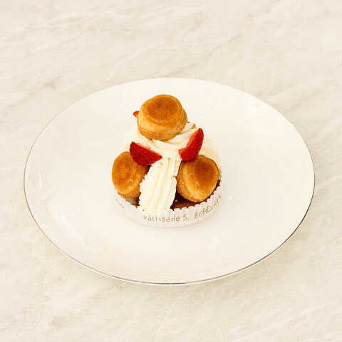 Saint-Honoré ( Sésame, chocolat, Matcha)