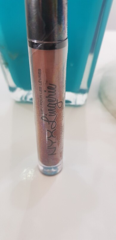 Gloss levres NYX push up