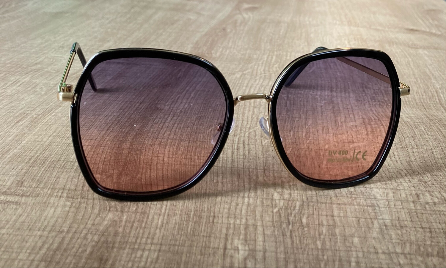 Trendy zonnebril zwart-goud UV400 Cat.3
