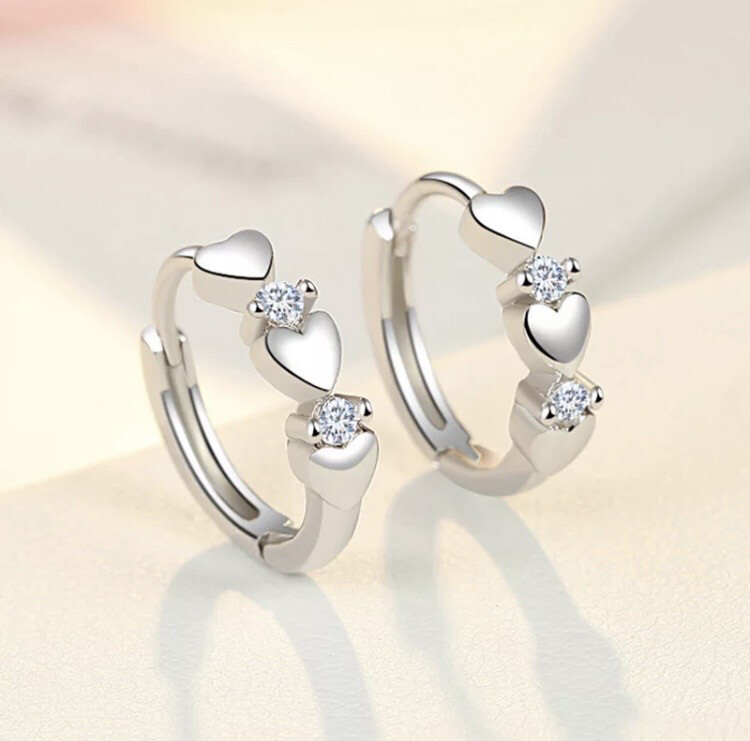 Oorbellen ring hart en strass