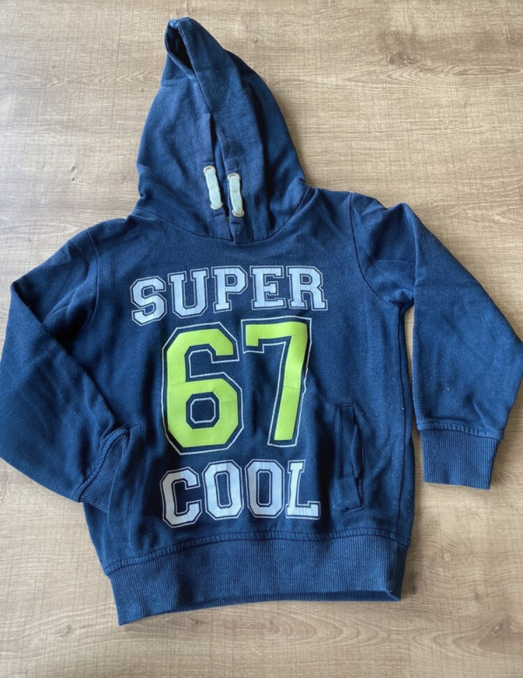 Sweater met kap (104-110)