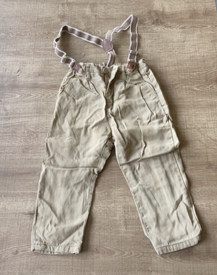 Broek met bretellen (86-92)