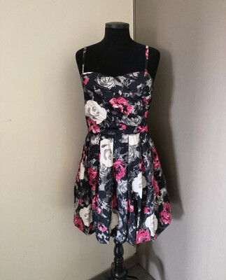 Cocktailjurk gebloemd Oge &amp; Co (38)