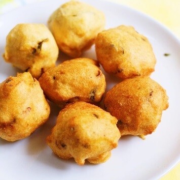 Y Savory - Urad Dal Vadas