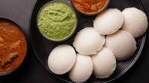 Y Savory - Idlis (4) with 2 Chutneys