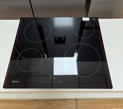 NEFF T16NBE1L 59 CM Electric Ceramic Hob #13328 NEFF T16NBE1L 59 CM Electric Ceramic Hob #13328