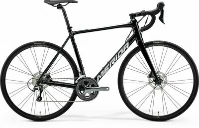 Merida SCULTURA 300 METALLIC BLACK/SILVER S-M 52CM Merida SCULTURA 300 METALLIC BLACK/SILVER S-M 52CM
