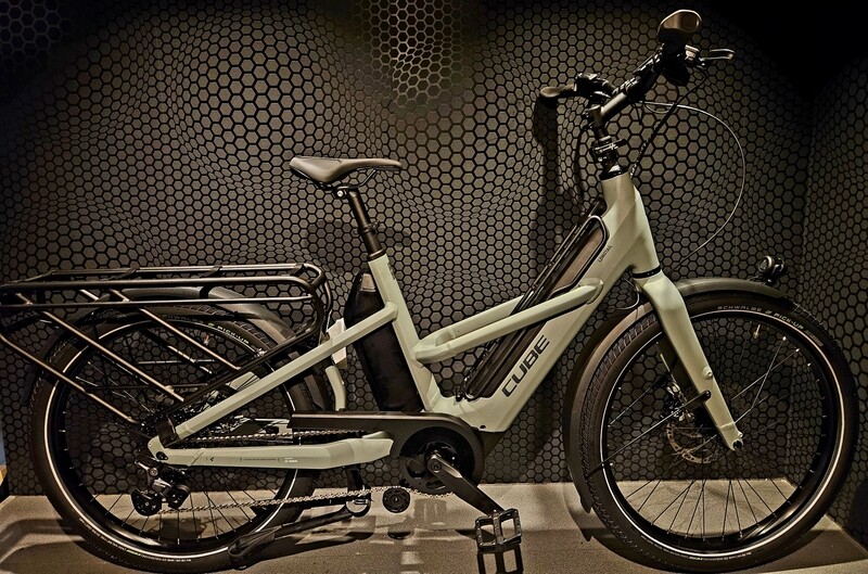 Cube Longtail sport Hybrid 725