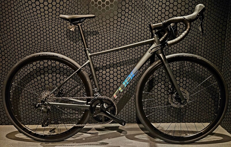Cube Axial WS Race 50cm c-t46cm