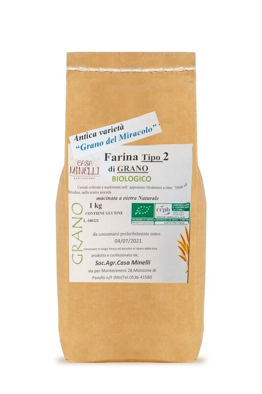 Farina di grano tenero tipo 2 antica varietà grano del miracolo biologica