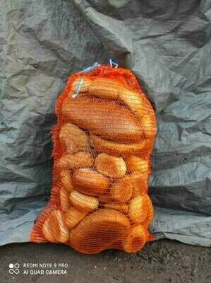 Futtermittel - Altbackwaren im Raschelsack