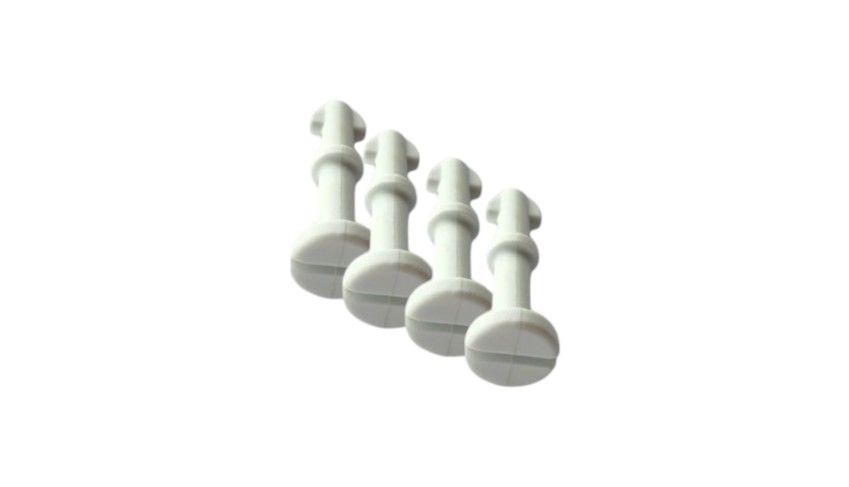 15. 4x Pin White