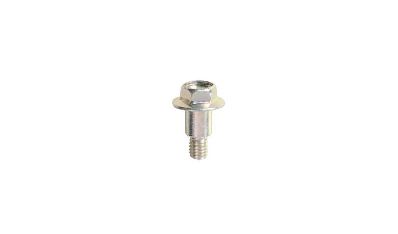 18. Bolt Chain Case