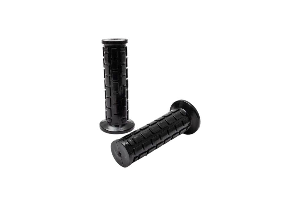 17. Grip Set Custom