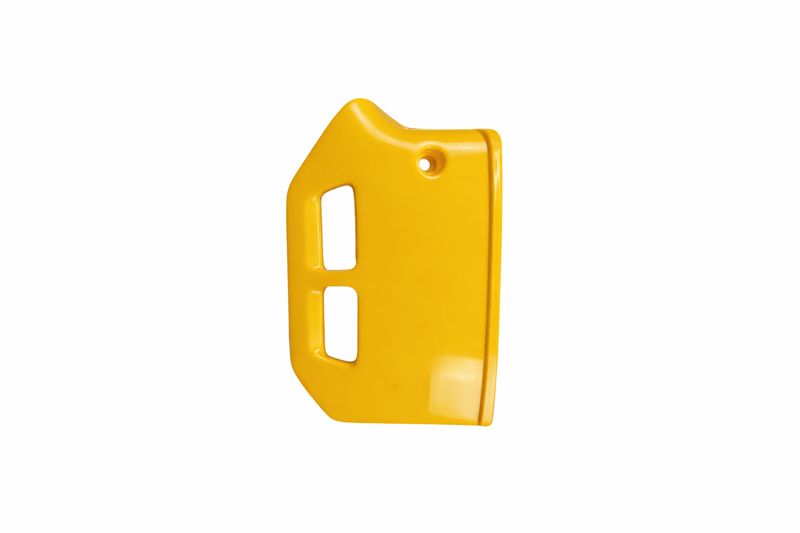 14. Shroud Radiator Right