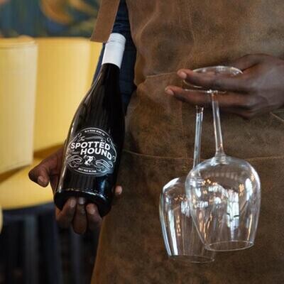 Old Road Wine - The spotted Hound