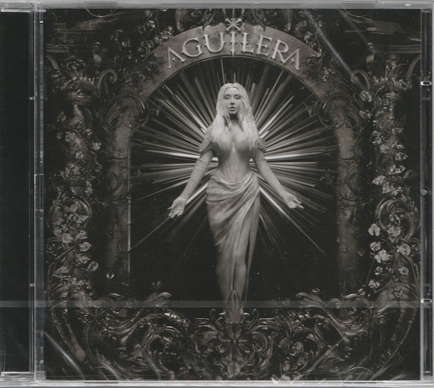 christina aguilera : aguilera