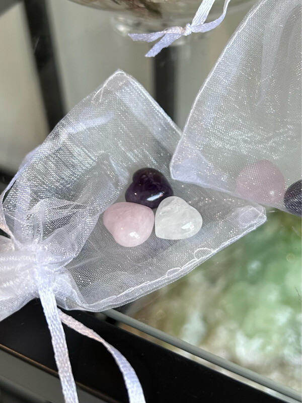 Cadeau Tip! Gouden Driehoek Mini Hartjes