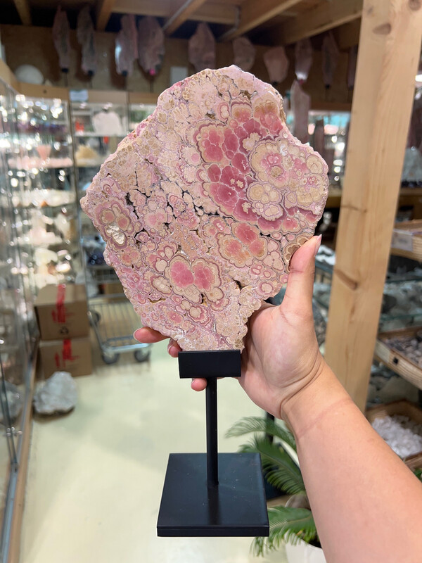 Rhodochrosiet Op Standaard
