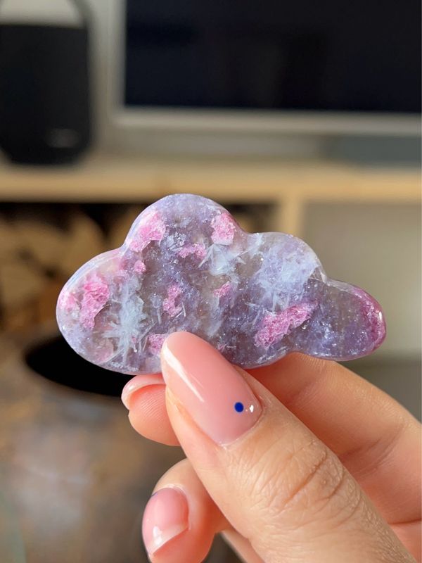 wolkje van pegmatiet (lepidoliet met roze toermalijn)