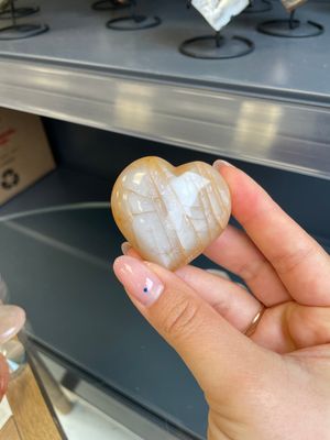 50mm maansteen hart met flash (intuïtie, vrouwelijkheid, vruchtbaarheid)