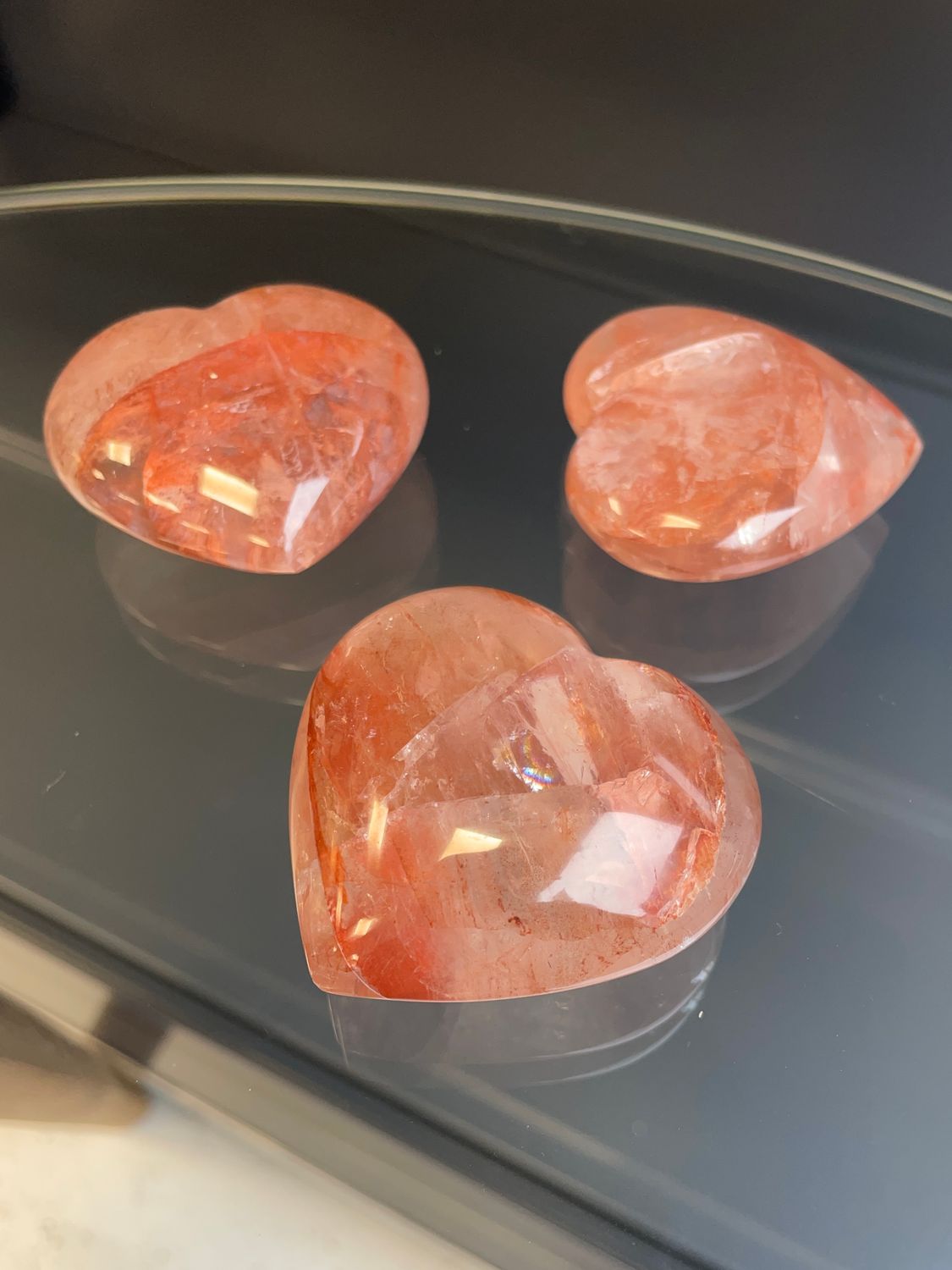 50mm hematoide kwarts hart  (energie, zuiverend, helpt met manifesteren)