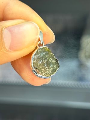 Moldaviet hanger (925 zilver) Moldaviet hanger (925 zilver)