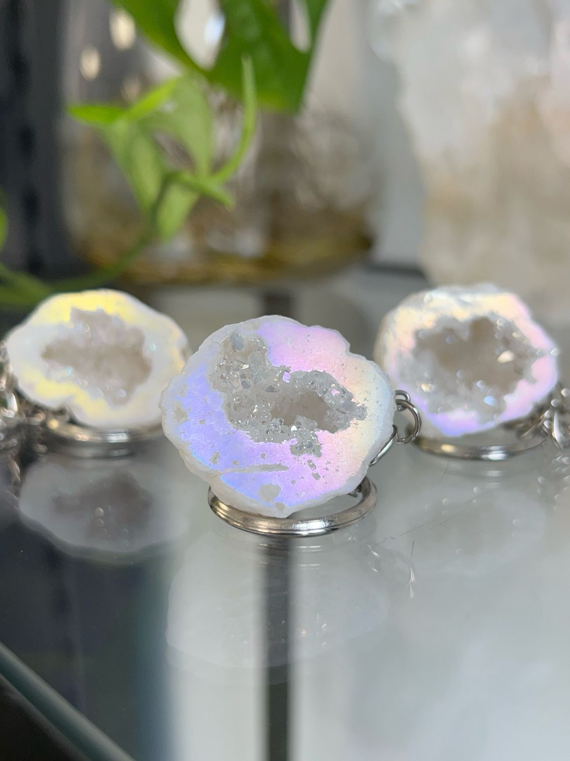 Angel aura sleutelhanger (geode, gecoat)